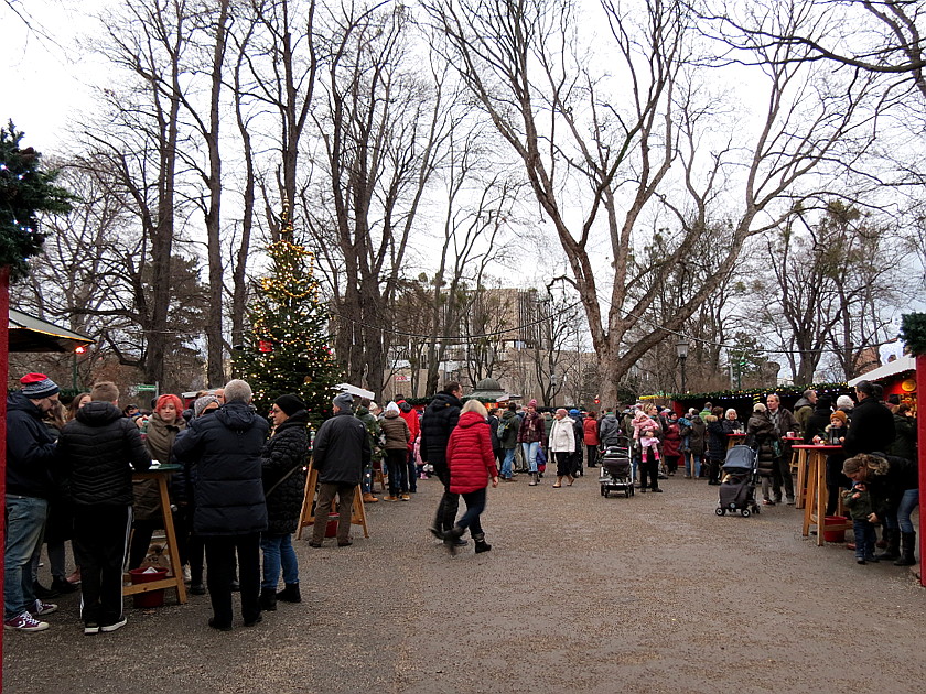 Der Weihnachtsmarkt im Türkenschanzpark ...