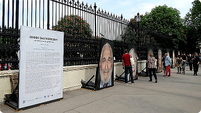 Ausstellung 'Gegen das Vergessen', Ringstraße Wien ...